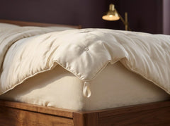 Ilume Solace — Cooling Comforter for Perimenopause
