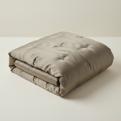 Ilume Solace — Cooling Comforter for Perimenopause
