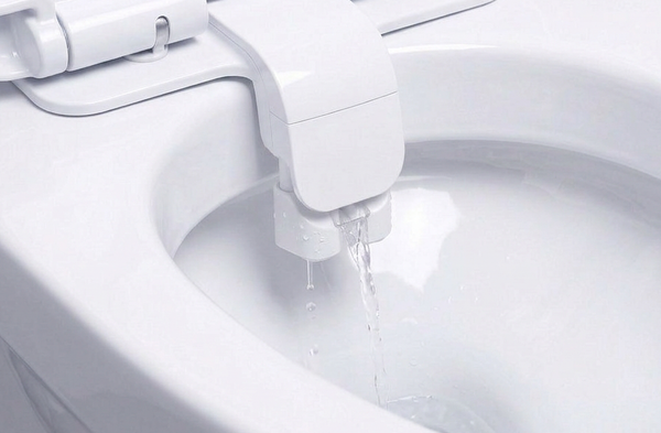 Self-Cleaning Nozzle